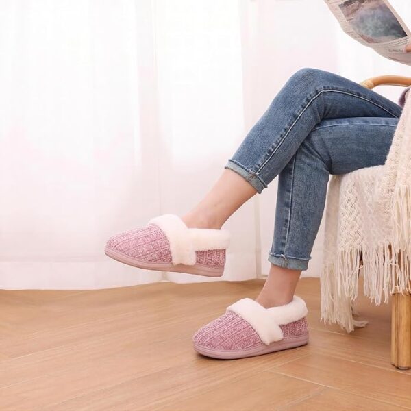 Women's Fuzzy Memory Foam Closed-Back Knit Slippers